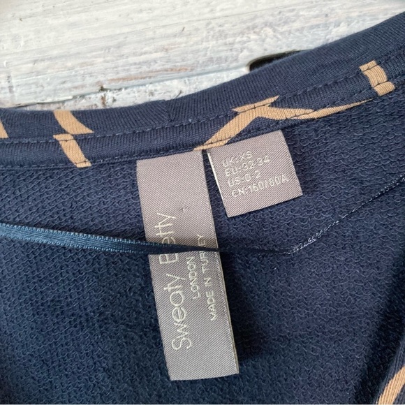 New Sweaty Betty After Class Navy Abstract Lines Cotton Relaxed Hoodie Size XS - Picture 4 of 9